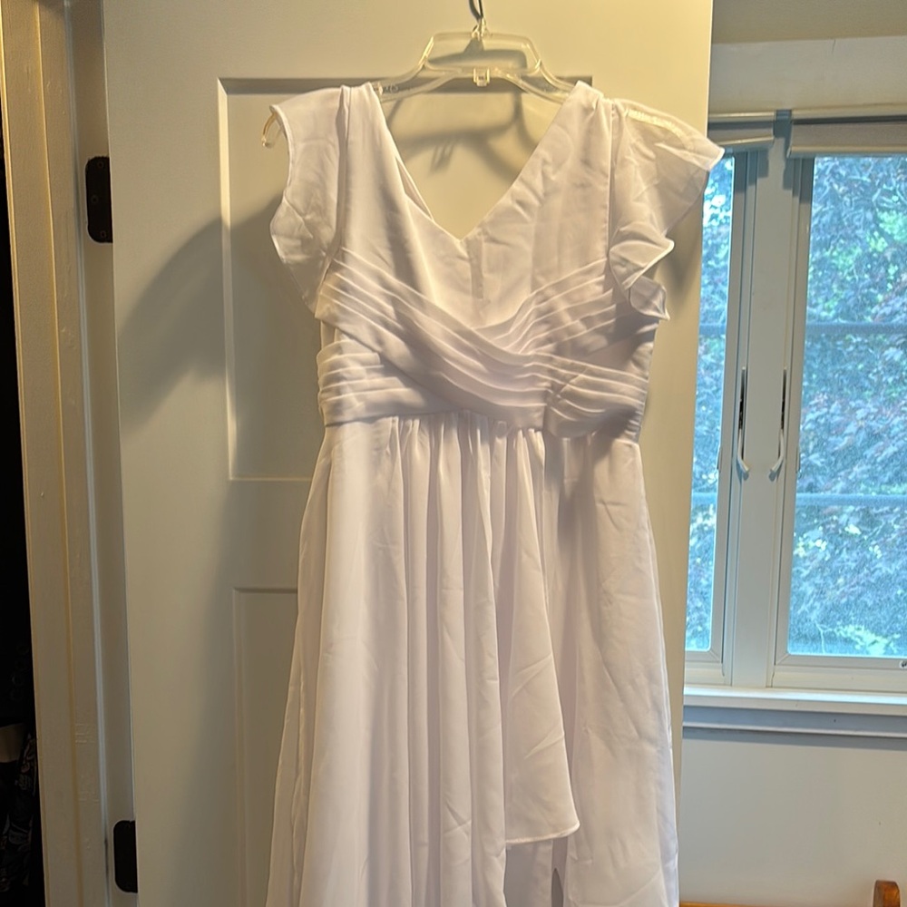 NWT girls size 16 flower girl/Jr Bridesmaid white dress
